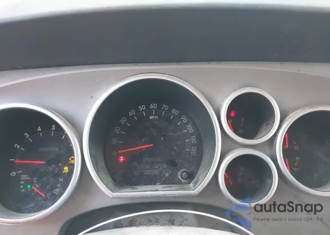 2010 Toyota Sequoia Platinum 5.7L V8 z USA, uszkodzony, nr VIN 5TDYY5G19AS022634